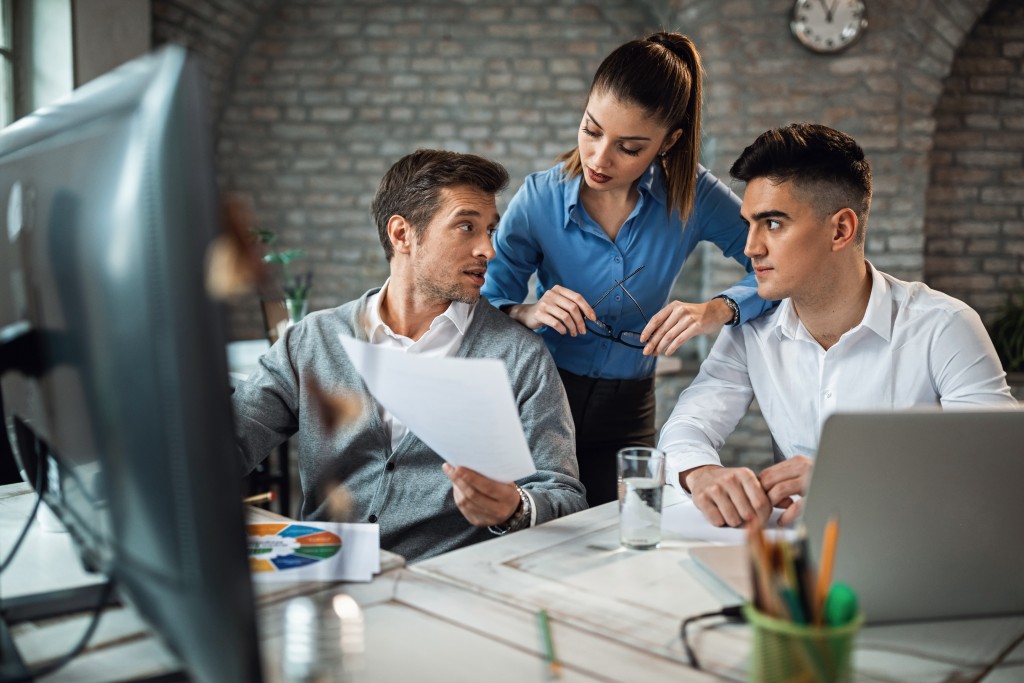 Coworkers in discussion